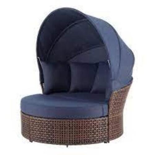 DESCRIPTION: (1) DAY BED BRAND/MODEL: MAINSTAYS TUSCANY RIDGE INFORMATION: BLUE RETAIL$: $398.00 EA QTY: 1