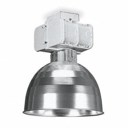 DESCRIPTION: (4) INDUSTRIAL LIGHT FIXTURES BRAND/MODEL: LUMINARE RETAIL$: $256.46 EA SIZE: IMAGES ARE FOR ILLUSTRATION PURPOSES ONLY AND MAY NOT BE AN