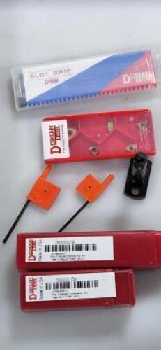 DESCRIPTION: (1) BORING BAR/ CUT OFF TOOL HOLDER KIT BRAND/MODEL: DORIAN TOOL IMT 10 DT FTBTS1 INFORMATION: MUST INSPECT!! 3 BORING BARS, ASSORTED INS