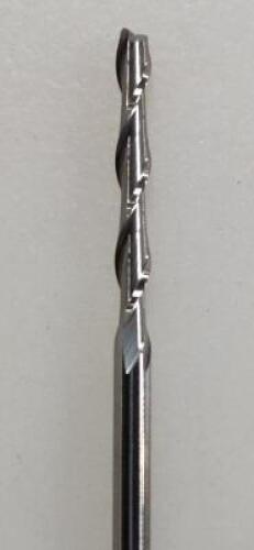 DESCRIPTION: (1) SOLID CARBIDE SQ END MILL BRAND/MODEL: HERTEL 88247739 RETAIL$: $22.39 EA SIZE: 1/8", 1" LOC QTY: 1