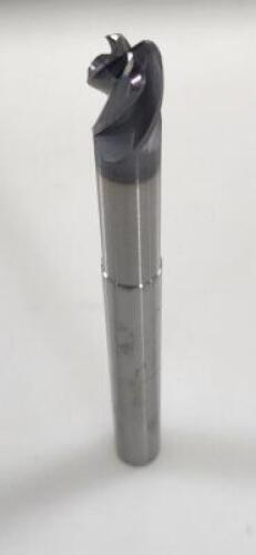 DESCRIPTION: (3) HIGH PERFORMANCE CARBIDE CORNER RADIUS END MILL BRAND/MODEL: DATA FLUTE SSLSM40750C7 RETAIL$: 197.86 SIZE: 3/4" DIA 1" LOC QTY: 3
