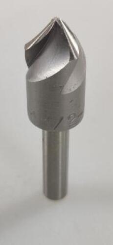 DESCRIPTION: (2) 82 DEG HSS COUNTERSINKS BRAND/MODEL: MA FORD 94127 RETAIL$: $25.68 EA SIZE: 1/2" HEAD, 1/4" SD QTY: 2