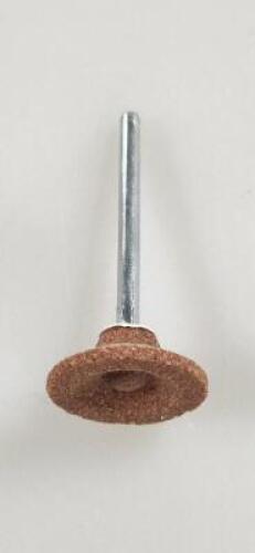 DESCRIPTION: (19) PACKS OF (5) VITRIFIED MOUNTED POINT BRAND/MODEL: NORTON 2D846 INFORMATION: ALUMINUM OXIDE RETAIL$: 160.55 SIZE: 3/4" DIA, 3/16" THI
