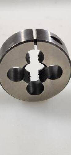 DESCRIPTION: (1) HSS ADJUSTABLE ROUND DIE BRAND/MODEL: MADE IN USA 03694304 RETAIL$: 73.34 SIZE: 1/2-20 QTY: 1