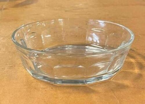 (54) - CT. BOX OF GLASS ICE CREAM DISHES