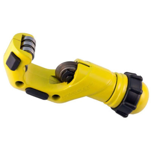 DESCRIPTION: 1/2" - 1" O.D. PIPE CORRUGATED STAINLESS STEEL TUBING CUTTER BRAND/MODEL: HOME-FLEX RETAIL: $39.98 LOCATION: SHOWROOM 1 QTY: 1