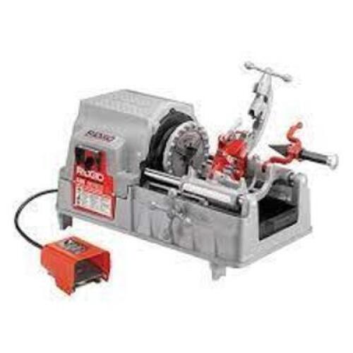 DESCRIPTION: (1) MANUAL CHUCK PIPE THREADING MACHINE BRAND/MODEL: RIGID RETAIL$: $4799.90 EA QTY: 1