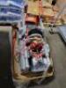 DESCRIPTION: (1) MANUAL CHUCK PIPE THREADING MACHINE BRAND/MODEL: RIGID RETAIL$: $4799.90 EA QTY: 1 - 4