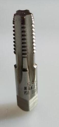 DESCRIPTION: (2) HSS INTERUPTED THREAD PIPE TAP BRAND/MODEL: HERTEL 88244652 RETAIL$: $39.99 e SIZE: 1/8-27 QTY: 2