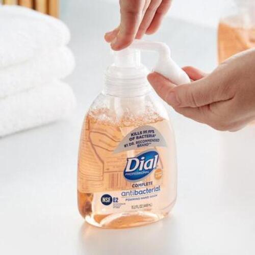 DESCRIPTION: (2) ANTIBACTERIAL FOAMING HAND WASH BRAND/MODEL: DIAL PROFESSIONAL INFORMATION: ORIGINAL SCENT RETAIL$: $7.00 EA SIZE: 15.2 FL OZ QTY: 2