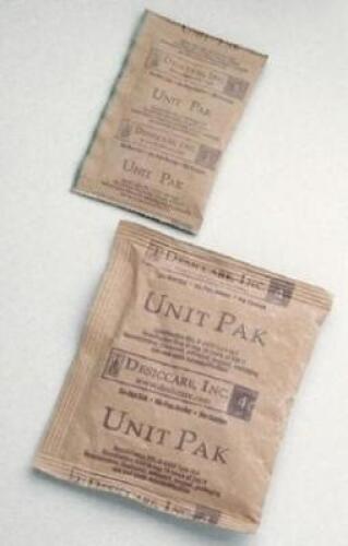 DESCRIPTION (1) DESICCARE DESICCANT CLAY PAK BRAND/MODEL 02BM10R16 ADDITIONAL INFORMATION 1300 PER DRUM/RETAILS AT $261.90 SIZE 4.5" X 3" THIS LOT IS