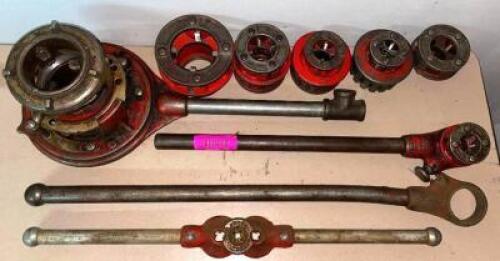 DESCRIPTION: PIPE THREADER TOOL KIT AS SHOWN LOCATION: SHOWROOM #2 QTY: 1