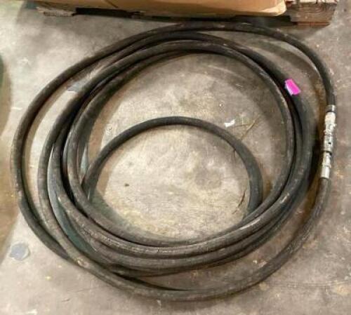 DESCRIPTION: QUICK DISCONNECT GAS HOSE LOCATION: SHOWROOM 2 QTY: 1