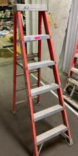 DESCRIPTION: LOUISVILLE 6' FIBERGLASS LADDER BRAND / MODEL: FA1506 ADDITIONAL INFORMATION 300 LB. CAPACITY, TYPE 1A SIZE 6' LOCATION: BREEZE WAY QTY: