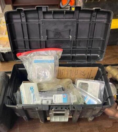 DESCRIPTION: TOOL BOX WITH ASSORTED PLUMBING PARTS AS SHOWN LOCATION: SHOWROOM 2 QTY: 1