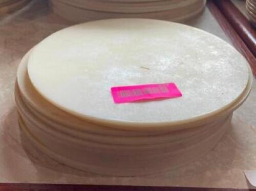 (25) - DINNER PLATES