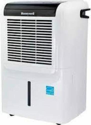 DESCRIPTION: (1) DEHUMIDIFIER BRAND/MODEL: HONEYWELL #DH45PWKN INFORMATION: WHITE RETAIL$: $329.96 EA SIZE: 45 PINTS QTY: 1