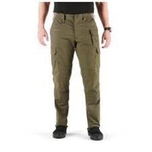 DESCRIPTION: (3) PAIRS OF TATICAL PANTS BRAND/MODEL: ABR PRO PANT INFORMATION: KHAKI RETAIL$: $65.00 EA SIZE: W32/L30 QTY: 3