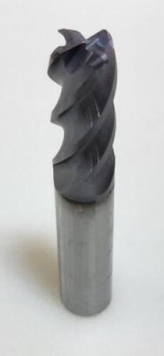 DESCRIPTION: (3) SOLID CARBIDE SQ END MILL BRAND/MODEL: NIAGARA N09953 RETAIL$: $88.84 EA SIZE: 1/2",0.06 RAD 1" LC QTY: 3