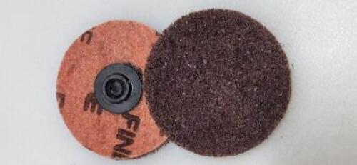 DESCRIPTION: (1) BOX OF (50) TYPE "S" AALUMINUM OXIDE QUICK CHANGE DISC BRAND/MODEL: MERIT 72380421 RETAIL$: 70 SIZE: 2" QTY: 1