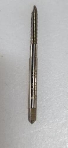 DESCRIPTION: (4) HSS SPIRAL POINT TAP BRAND/MODEL: HERTEL 023900235 RETAIL$: $ 10.57 EA SIZE: #5-40 UNC QTY: 4