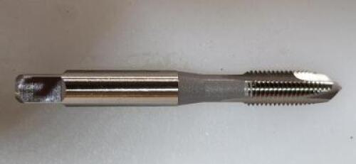 DESCRIPTION: (10) METRIC FINE HSS SPIRAL POINT TAP BRAND/MODEL: OSG 08117368 RETAIL$: 18.78 SIZE: M8x1.00 QTY: 10