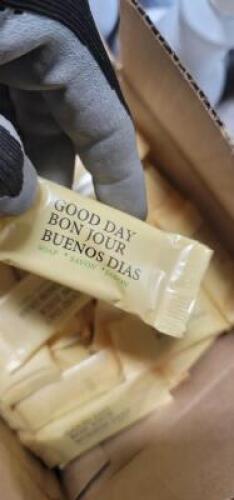 DESCRIPTION: (2) CASES OF APROX (50) TRAVEL SIZE BAR SOAP BRAND/MODEL: GOOD DAY QTY: 2