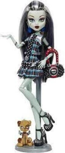 DESCRIPTION: (2) FRANKIE STEIN DOLL BRAND/MODEL: MONSTER HIGH RETAIL$: $70.00 EA QTY: 2