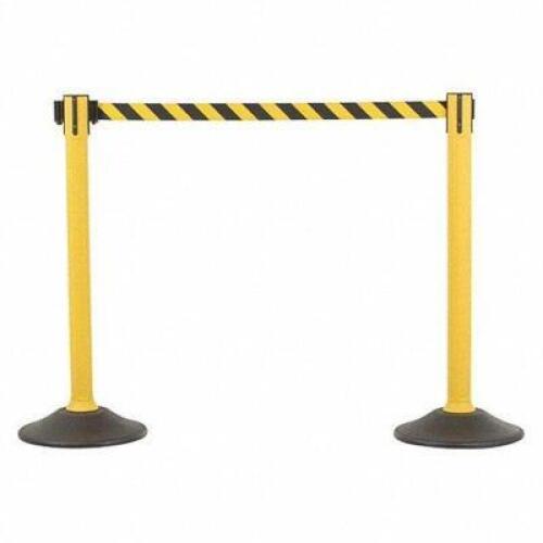 DESCRIPTION: (1) PAIR OF BARRIER POST BRAND/MODEL: US WEIGHT #436C93 INFORMATION: YELLOW AND BLACK RETAIL$: $160.00 EA SIZE: 38.5 QTY: 1
