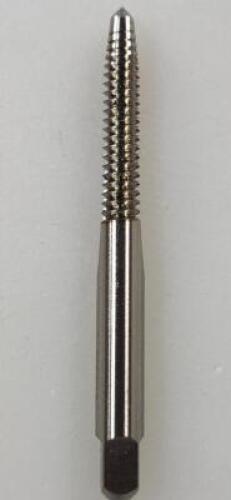 DESCRIPTION: (8) HSS STRAIGHT FLUTE HAD TAPS BRAND/MODEL: HERTEL 77429983 RETAIL$: $10.42 EA SIZE: 1/4-20 QTY: 8