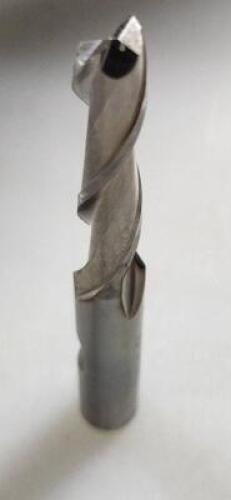 DESCRIPTION: (1) HSS SQ END MILL BRAND/MODEL: HERTEL 41116583 RETAIL$: 29.55 SIZE: 5/16" 1-1/4" LOC 3/8" SD QTY: 1