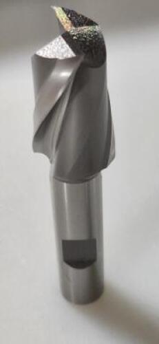 DESCRIPTION: (2) HSS SQ END MILL BRAND/MODEL: HERTEL 41116237 RETAIL$: $45.62 EA SIZE: 3/4" 1-5/16" LOC 1/2" SD QTY: 2