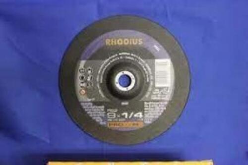 DESCRIPTION: (1) BOX OF (10) GRINDING WHEELS BRAND/MODEL: RHODIUS #RS57 INFORMATION: FOR USE WITH: STEEL RETAIL$: 17.00 EACH SIZE: 9 X 1/4" QTY: 1