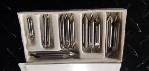 DESCRIPTION (1) SET OF (13) #1 TO #5 HSS DRILL COUNTERSINK SET BRAND/MODEL 31206923 ADDITIONAL INFORMATION RETAIL $ 138.49 THIS LOT IS ONE MONEY QTY 1