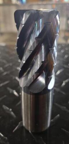 DESCRIPTION (2) ISCAR T4-.120 ROUGHING END MILL BRAND/MODEL ER54020X ADDITIONAL INFORMATION RETAIL $ 369.00 EACH THIS LOT IS SOLD BY THE PIECE QTY 2