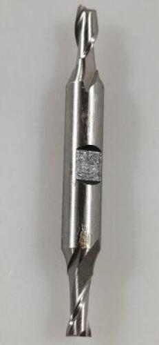 DESCRIPTION: (1) HSS SQ END MILL BRAND/MODEL: HERTEL 41115700 RETAIL$: 30.25 SIZE: 15/64" 1/2" LOC 3/8" SD QTY: 1