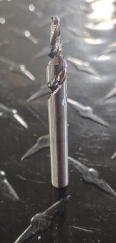DESCRIPTION (8) GUHRING 6MM STEPPED DRILLS BRAND/MODEL 47980719 ADDITIONAL INFORMATION MUST INSPECT THIS LOT IS SOLD BY THE PIECE QTY 8