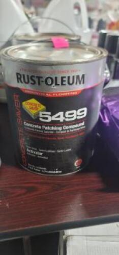 DESCRIPTION: (1) CONCRETE PATCHING COMPOUND BRAND/MODEL: RUST-OLEUM 5499 INFORMATION: ACTIVATOR RETAIL$: $87.45 EA SIZE: 1 GALLON QTY: 1