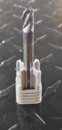 DESCRIPTION (10) HARVEY TOOL SOLID CARBIDE 1/4" DIA.3/8 LOC END MILL BRAND/MODEL HARVEY TOOL/52316-C6 ADDITIONAL INFORMATION RETAIL $ 95.00 EACH, 4 FL
