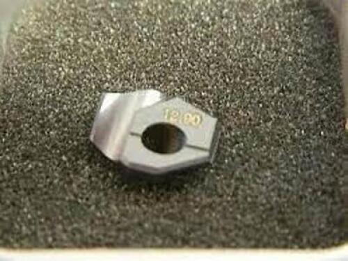 DESCRIPTION (4) HERTEL DRILL TIP INSERTS BRAND/MODEL 4005790 ADDITIONAL INFORMATION RETAIL $ 28.20 EACH SIZE 13.5MM THIS LOT IS SOLD BY THE PIECE QTY