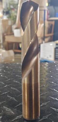 DESCRIPTION (1) DORMER HSCO A232 59/64" DRILL BRAND/MODEL 233481 ADDITIONAL INFORMATION RETAIL $ 78.60 SIZE 59/64 THIS LOT IS ONE MONEY QTY 1
