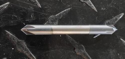 DESCRIPTION (4) ITI SOLID CARBIDE CHAMFER MILL BRAND/MODEL ITI/64-1430 ADDITIONAL INFORMATION RETAIL $ 42.38 EACH, 60 DEGREE, 4 FLUTE, .187" SHANK DIA