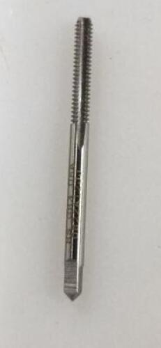 DESCRIPTION: (9) HSS STRSIGHT FLUTE BOTTOMING TAP BRAND/MODEL: HERTEL 0238375 RETAIL$: $6.22 EA SIZE: #6-32 QTY: 9