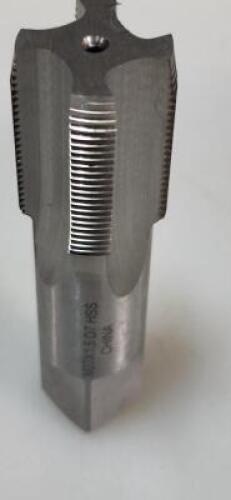 DESCRIPTION: (1) HSS STRAIGHT FLUTE HAND TAP BRAND/MODEL: VC 04996245 RETAIL$: 182.42 SIZE: M27X1.50 QTY: 1