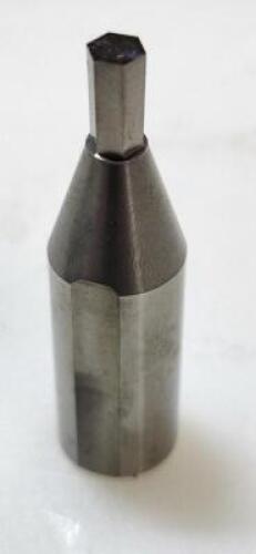 DESCRIPTION: (4) HEXAGONAL DRIVER BITS BRAND/MODEL: SONIC TOOLS PT1628-1 RETAIL$: $ 60.87 EA QTY: 4