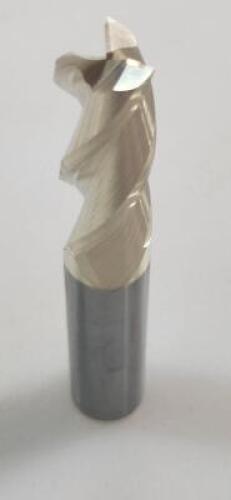 DESCRIPTION: (2) SOLID CARBIDE SQ END MILL BRAND/MODEL: ACCUPRO 65250193 RETAIL$: 114.74 SIZE: 1/2" 1-1/4" LOC QTY: 2