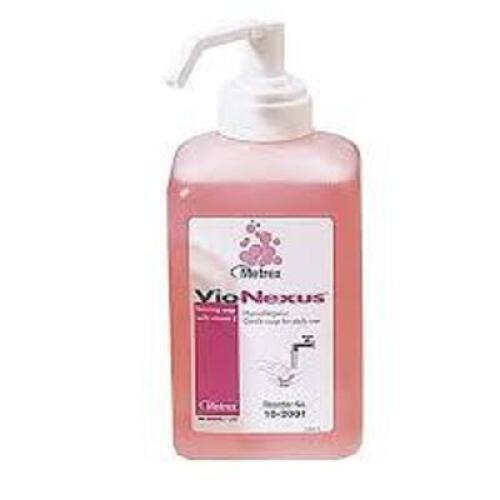 DESCRIPTION: (4) VIONEXUS FOAMING SOAP WITH VITAMIN E BRAND/MODEL: METREX #10-2001 RETAIL$: $28.50 EA SIZE: 1 LITER QTY: 4