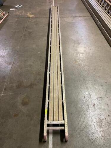 SINGLE PERSON SCAFFOLDING STAGE
