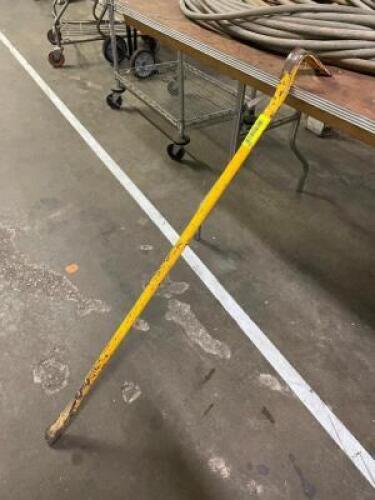 HEAVY DUTY PRY BAR