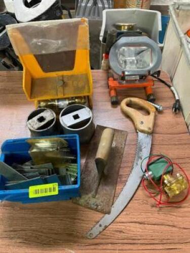 SMALL GROUP OF ASSORTED HARDWARE AND TOOLS